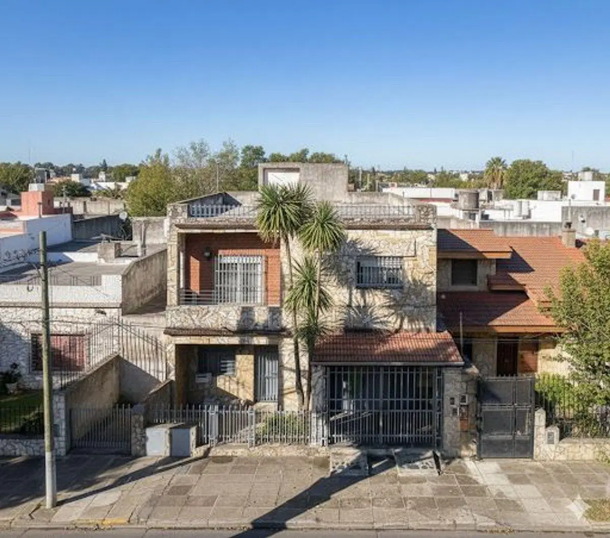 VENTA CASA 6 AMB EN RAMOS MEJIA APTA CREDITO 5