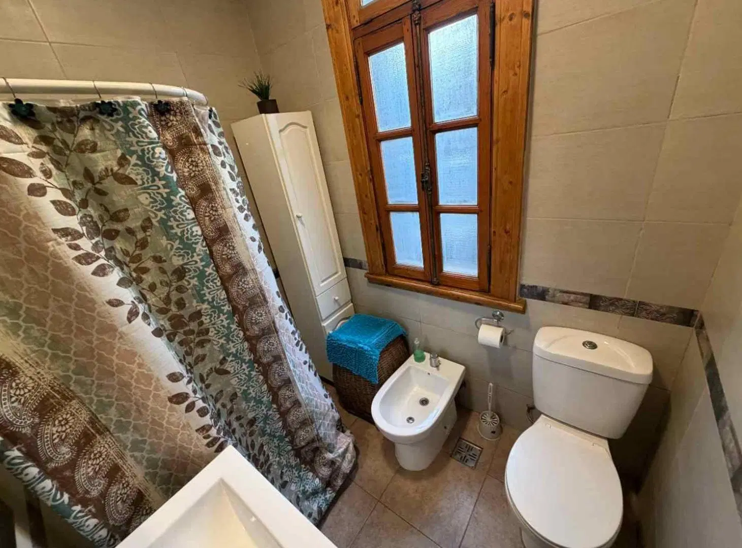 VENTA CASA 3 AMB LINIERS CON PATIO Y DEPENDENCIA 3