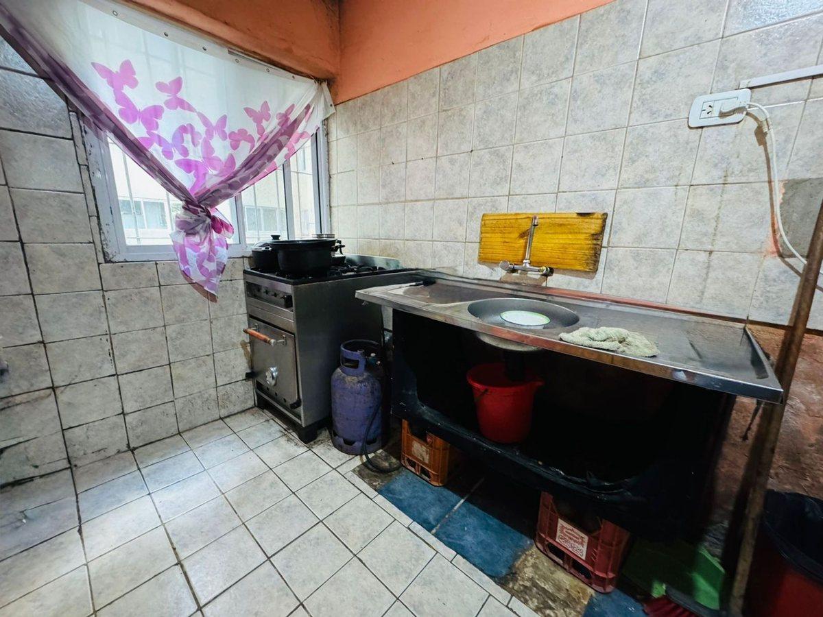 Foto de VENTA DEPARTAMENTO 5 AMB VILLA SOLDATI A RECICLAR, imagen 3