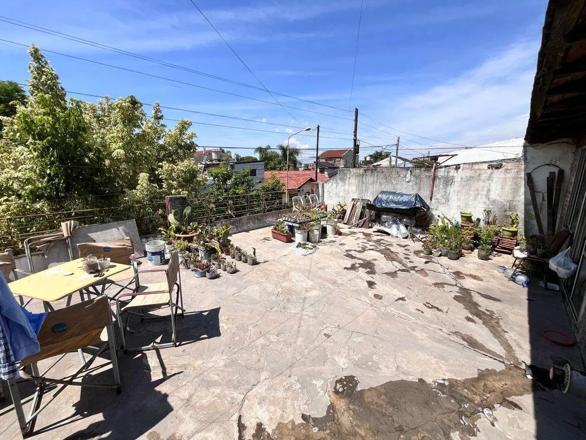 VENTA CASA 5 AMB MULTIFAMILIAR EN 2 PLANTAS RAMOS 3