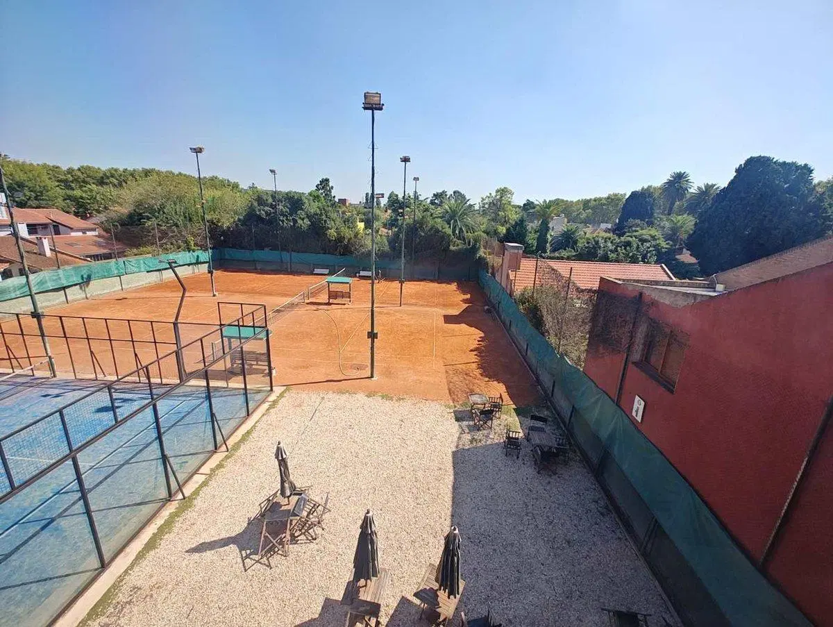 CLUB DE TENIS  C/GIMNASIO Y PADEL MONTE GRANDE 4