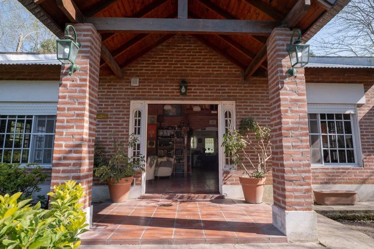 VENTA CASA 4 AMBIENTES EL MORO M PAZ APTO CREDITO 4