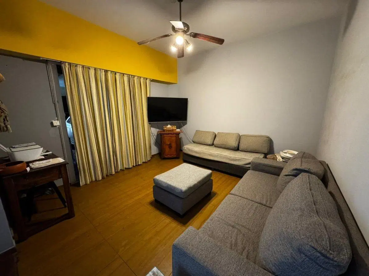 VENTA CASA 4 AMBIENTES CIUDADELA COCHERA PATIO 2