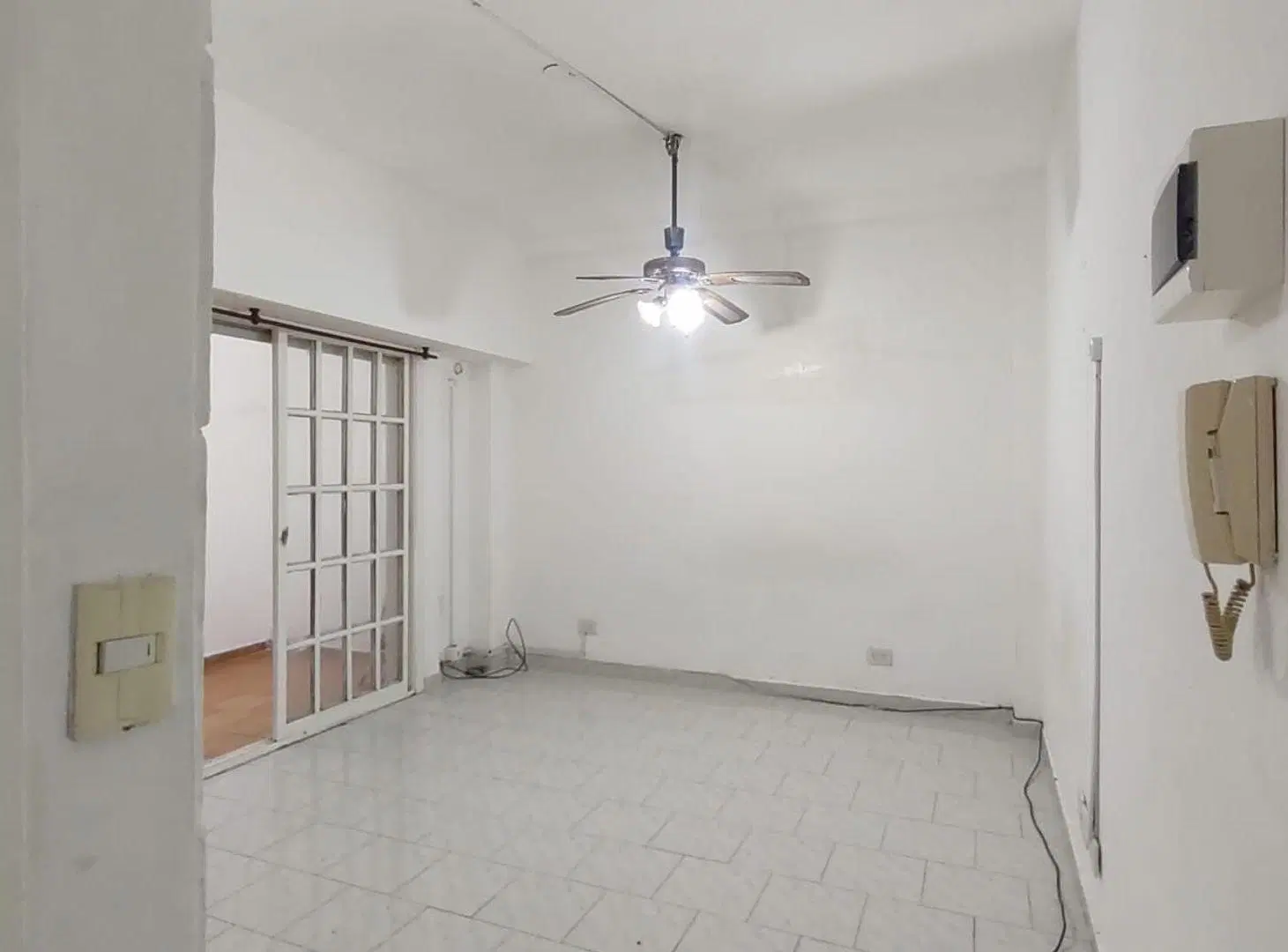 VENTA MONOAMBIENTE PB ALMAGRO APTO PROF EN AVENIDA 3