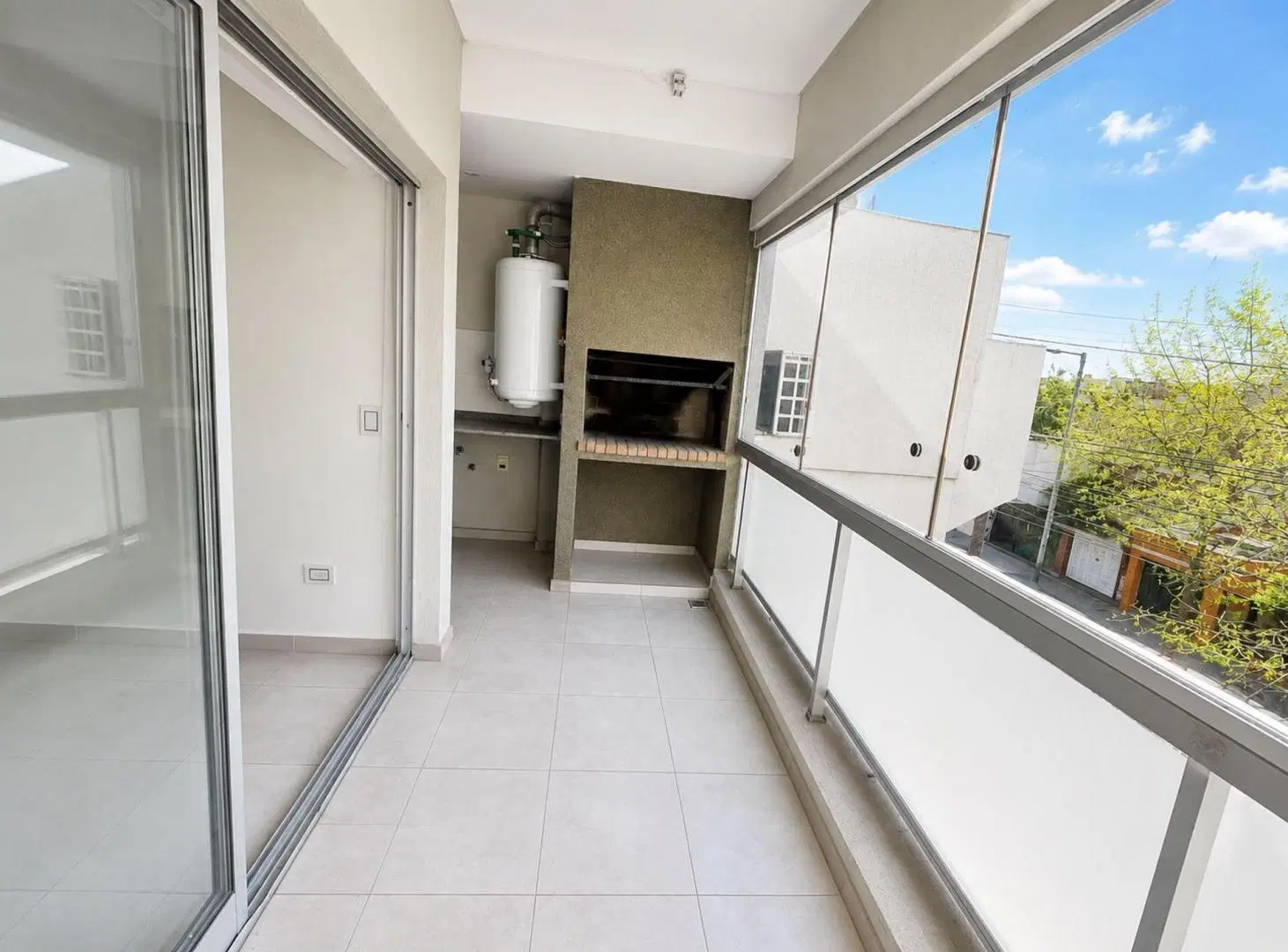 VENTA DEPARTAMENTO 2 AMB LINIERS PARRILLA COCHERA 8