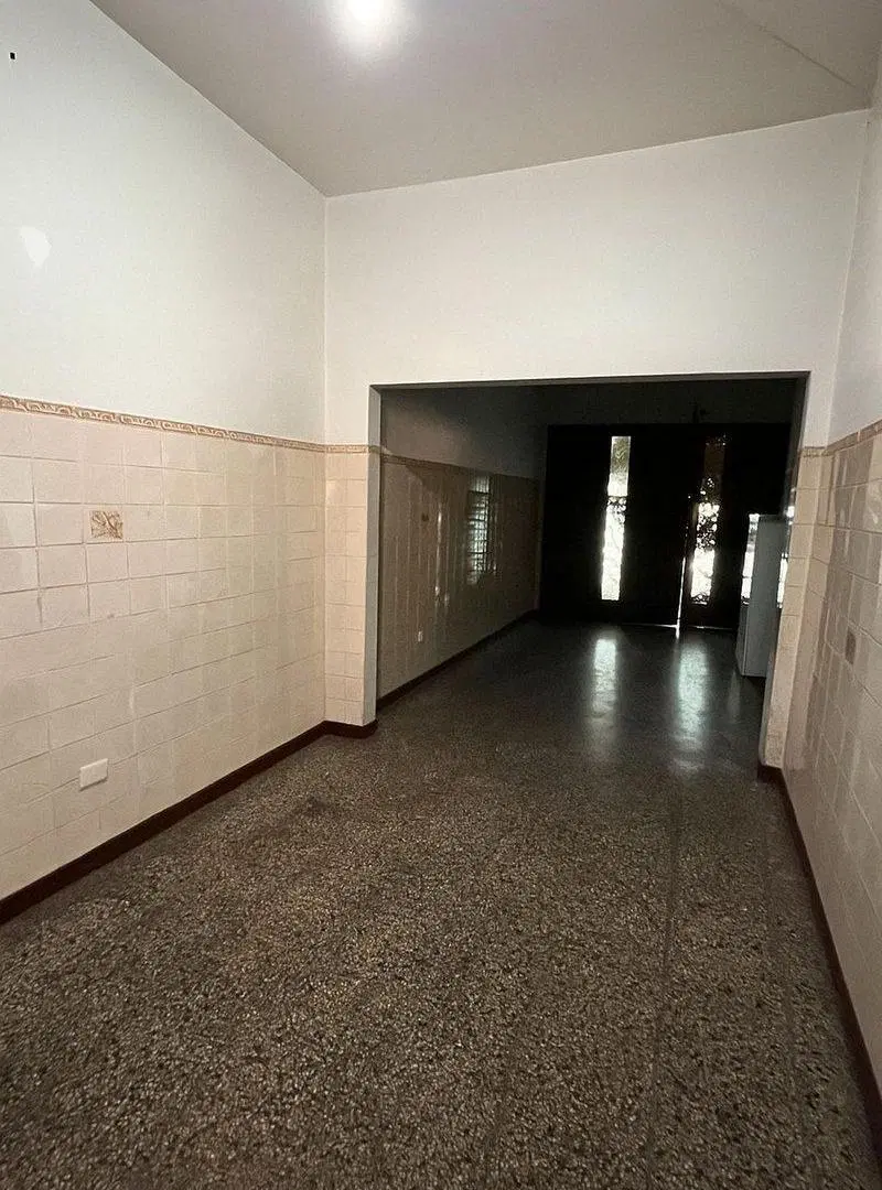 VENTA CASA 4 Y 2 AMB RAMOS MEJIA GRAN OPORTUNIDAD 5