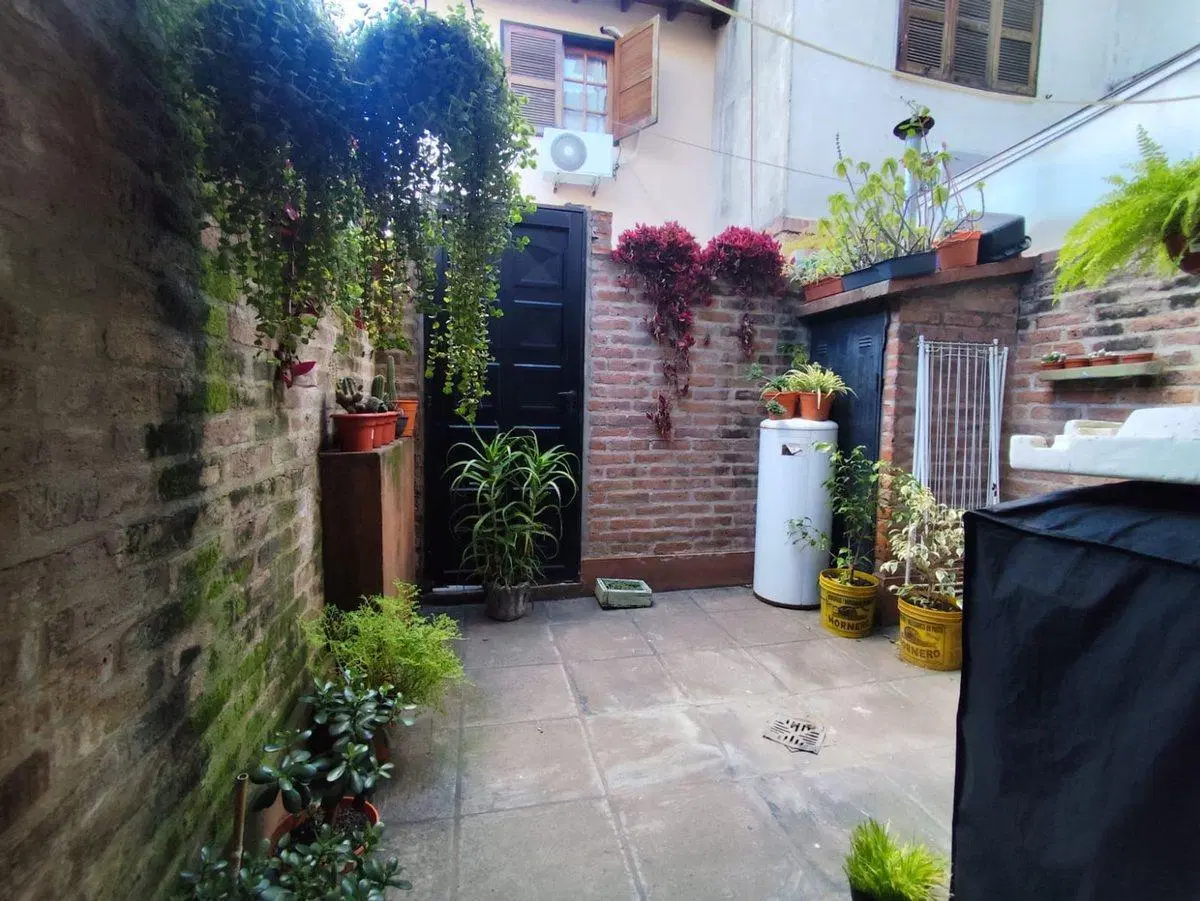 VENTA DUPLEX 3 AMBIENTES RAMOS MEJÍA CON PATIO 1