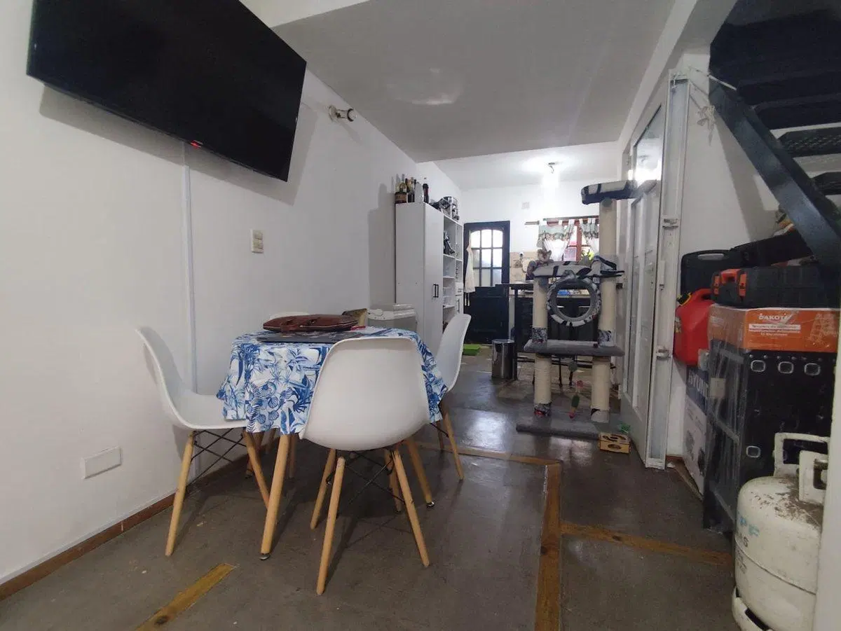 VENTA DUPLEX 3 AMBIENTES RAMOS MEJÍA CON PATIO 4