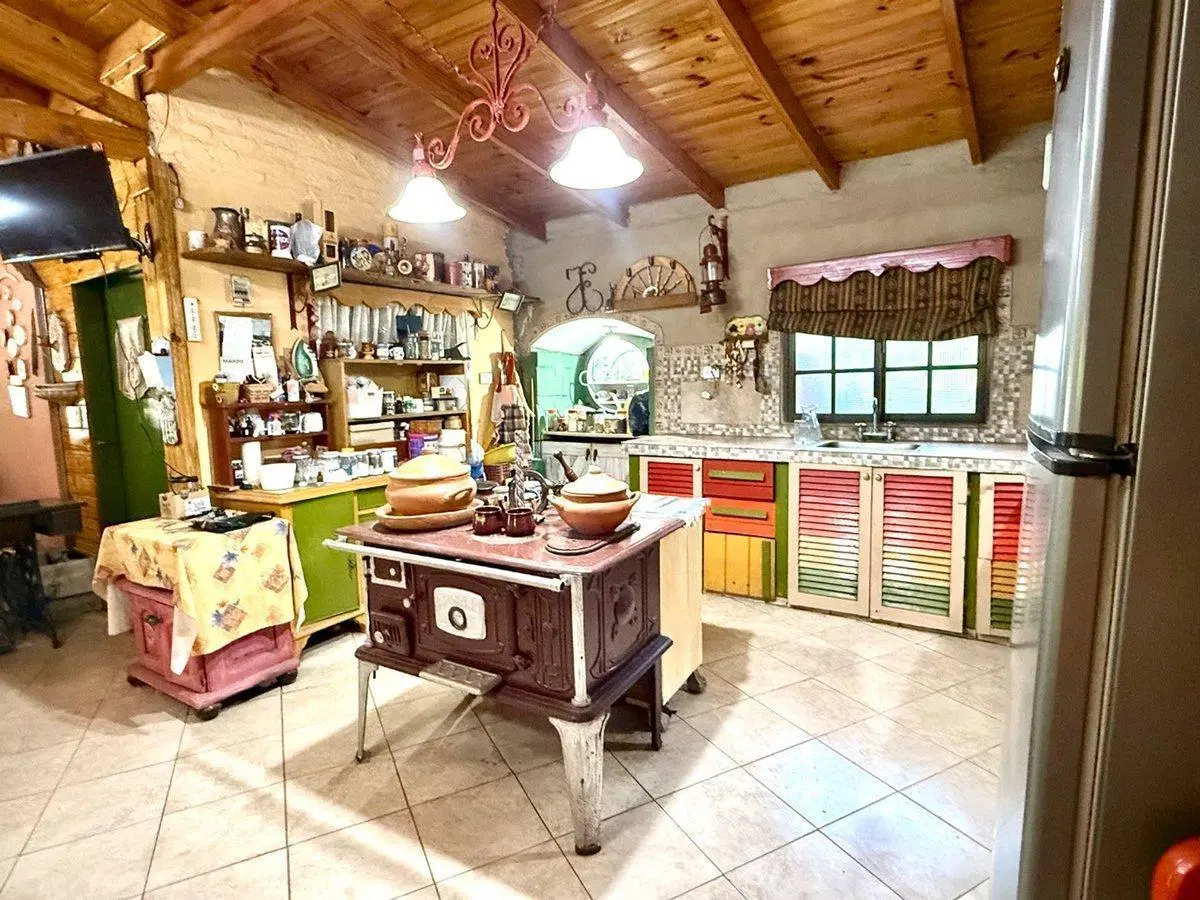 VENTA CASA QUINTA 4 AMBIENTES CAÑUELAS MAS CABAÑA 8