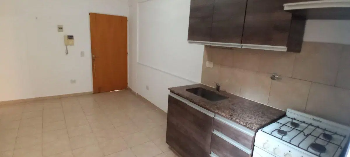 VENTA DEPARTAMENTO 2 AMB CASEROS APTO CREDITO 2