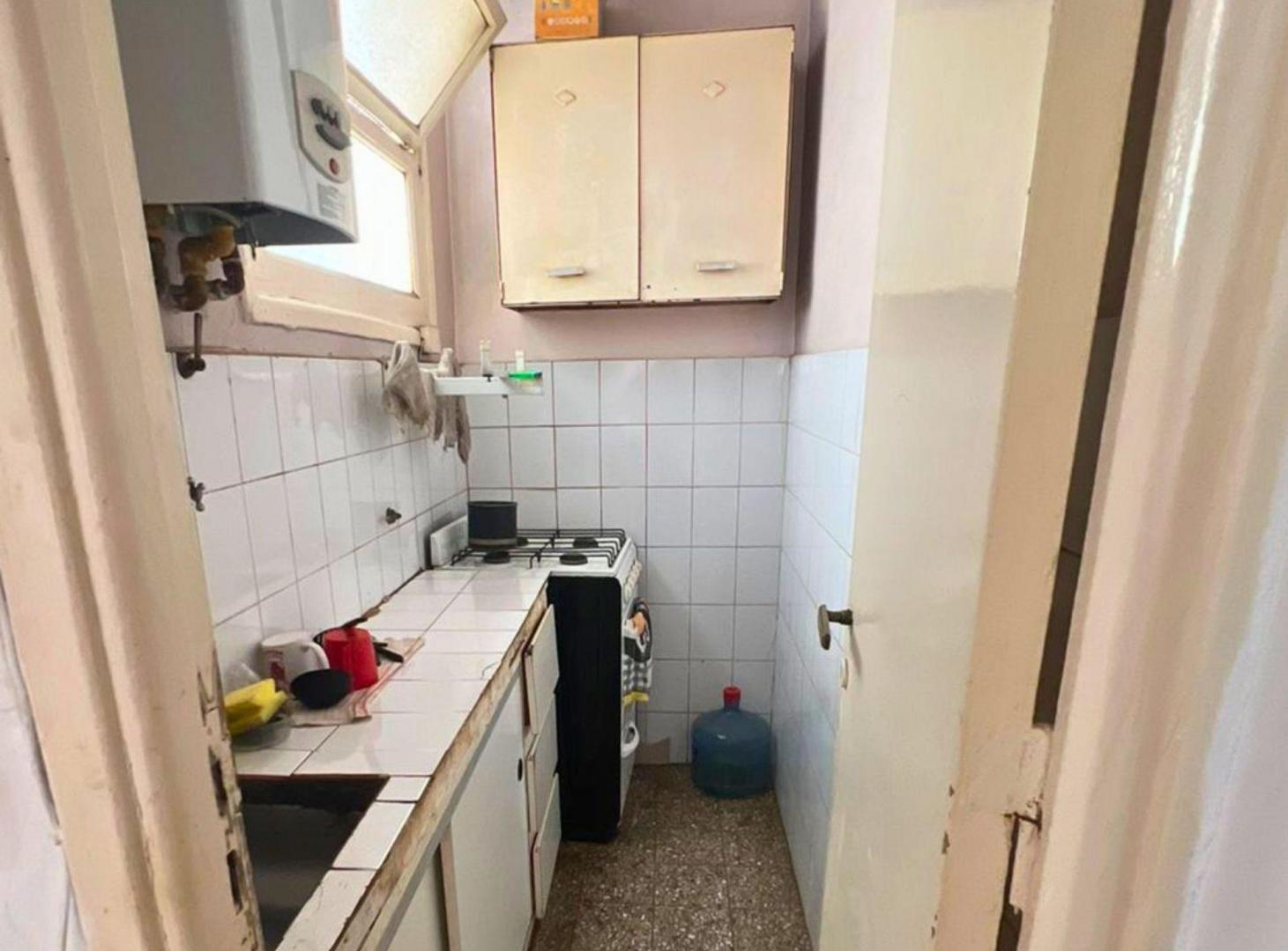 Foto de VENTA DE NUDA PROPIEDAD DPTO 2 AMBIENTES RECOLETA, imagen 1