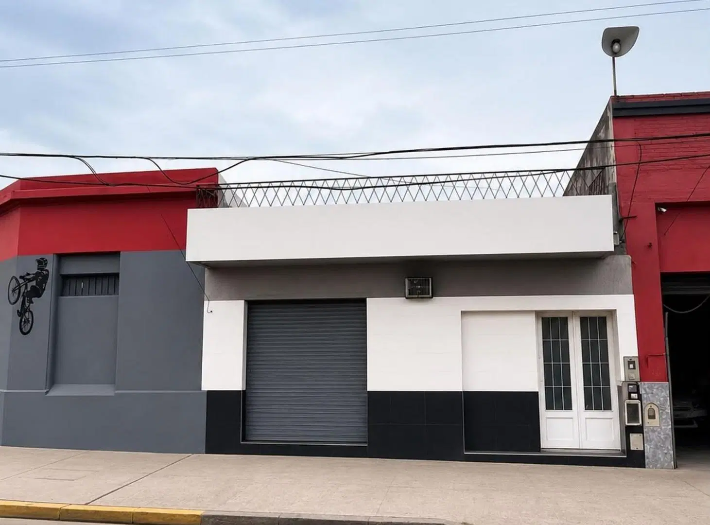 ALQUILER LOCAL COMERCIAL MATADEROS BUENA UBICACIÓN 3