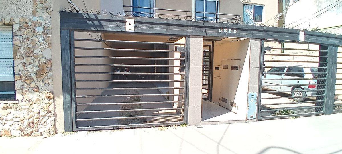 Foto de VENTA DE COCHERA DOBLE EN CASEROS FINANCIACION, imagen 2