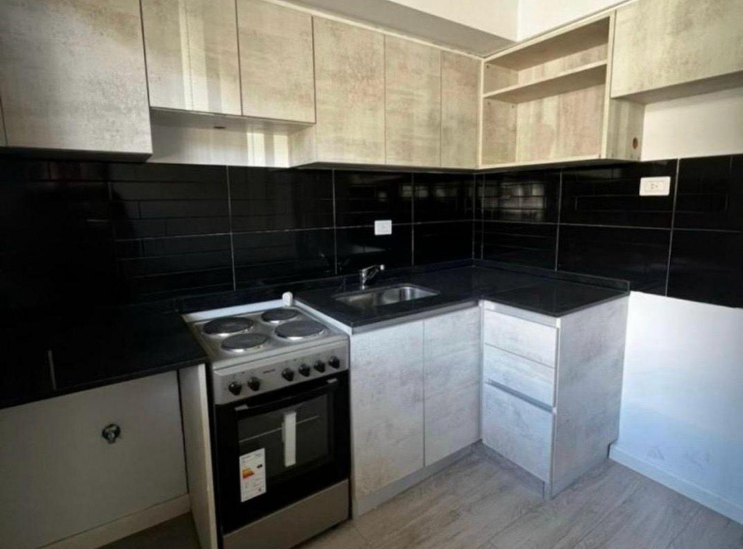 Foto de VENTA MONOAMBIENTE CABALLITO A ESTRENAR CON PATIO, imagen 4