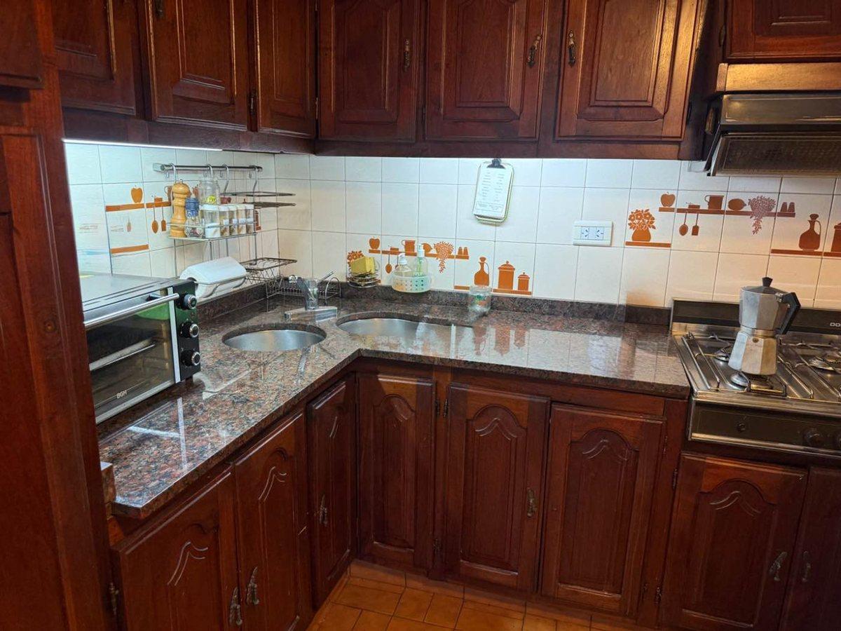 Foto de VENTA CASA TRIPLEX 5 AMB. DE CATEGORIA LINIERS, imagen 3