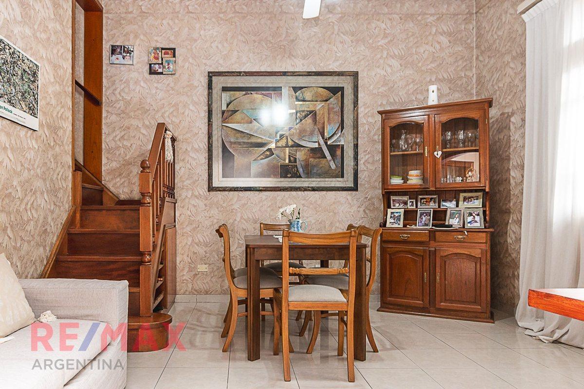 Foto de VENTA CASA 6 AMB TEMPERLEY GARAGE JARDIN QUINCHO, imagen 3