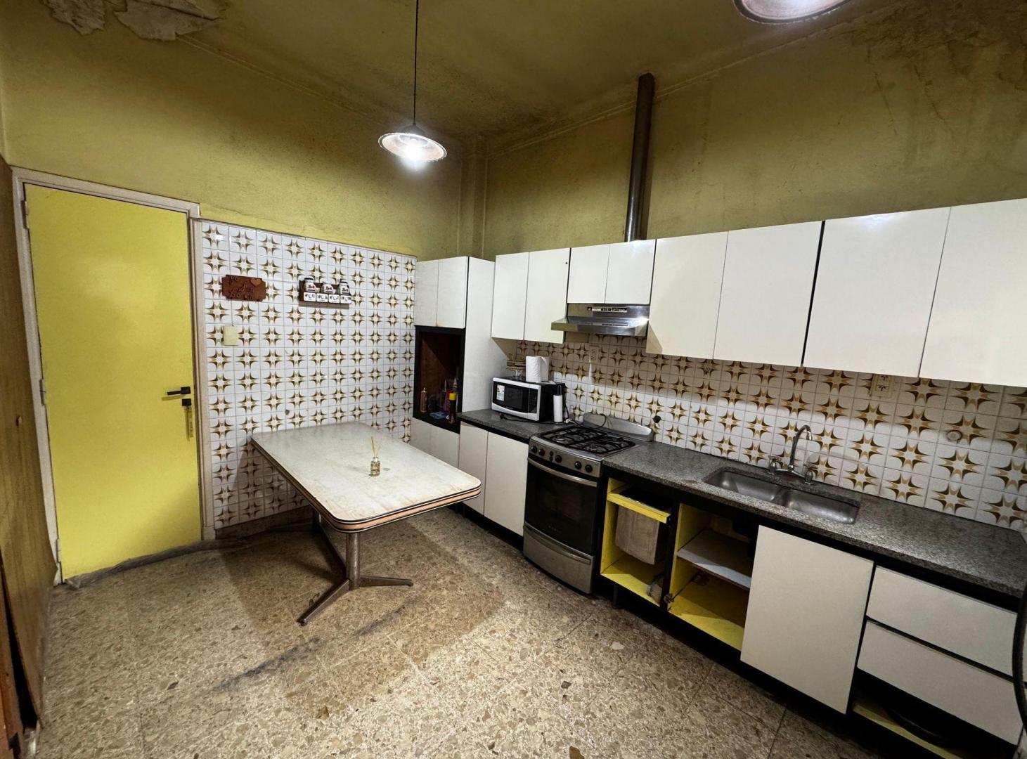Foto de VENTA PH 4 AMBIENTES LINIERS COCHERA TERRAZA, imagen 2