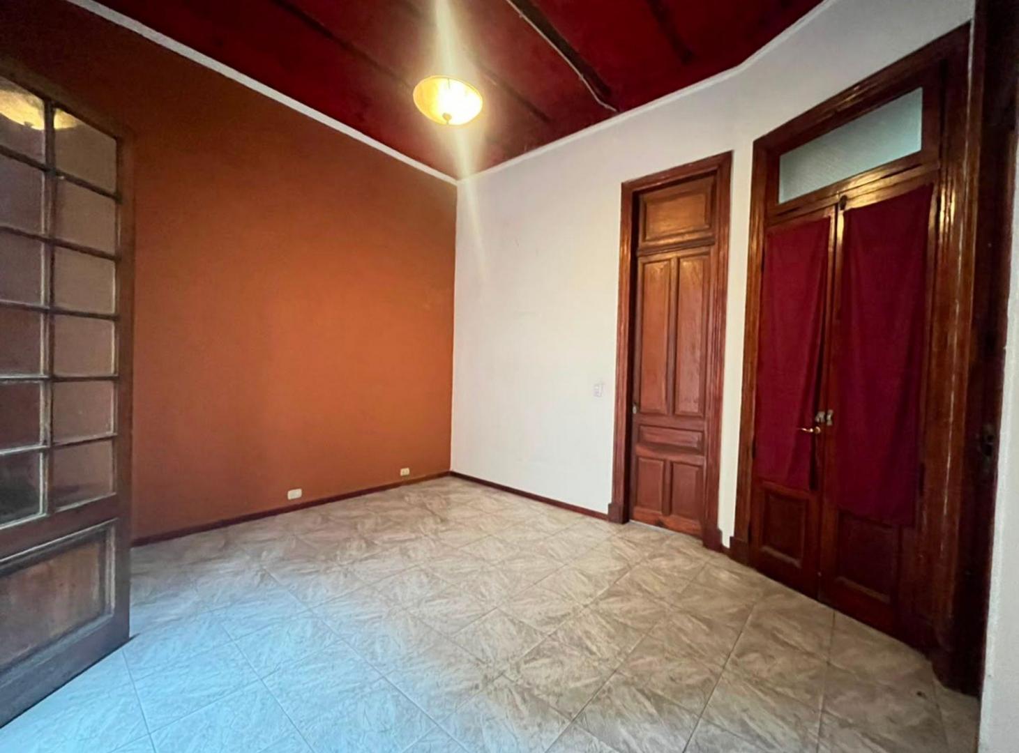Foto de VENTA PH 6 AMBIENTES EN BALVANERA IDEAL INVERSORES, imagen 5