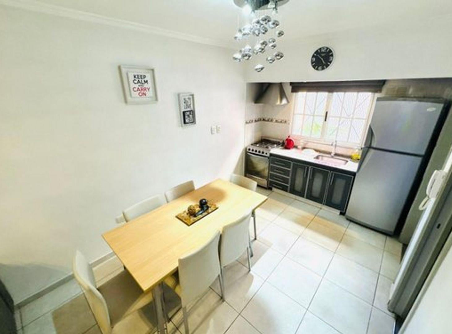 Foto de VENTA DEPARTAMENTO 3 AMBIENTES LANUS COCHERA IMPEC, imagen 2