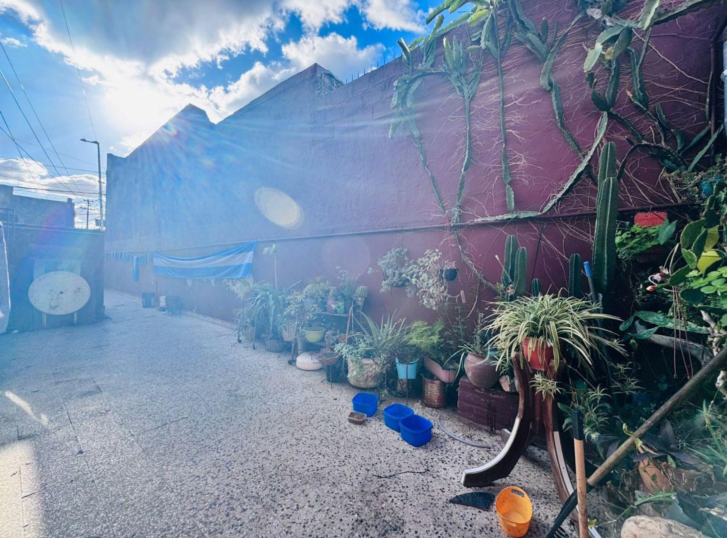 Foto de VENTA CASA 5 AMB LANUS ESTE QUINCHO O DEPTO, imagen 4