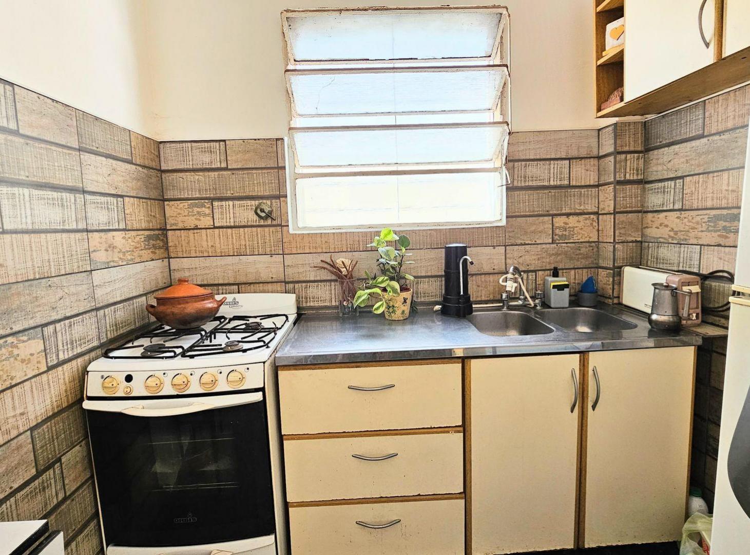 Foto de VENTA PH CASA 3 AMBIENTES INDEPENDIENTE EN HAEDO, imagen 3