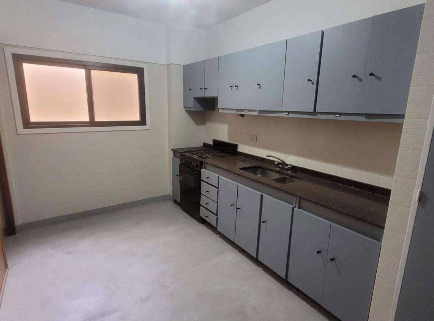 Foto de VENTA DPTO 4 AMB LINIERS IMPECABLE, imagen 3