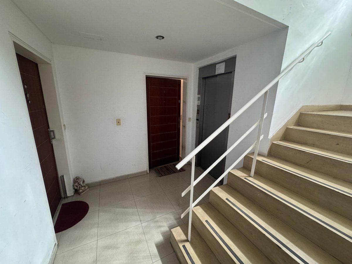 Foto de VENTA DEPARTAMENTO DOS AMBIENTES BOEDO APTO CREDIT, imagen 1