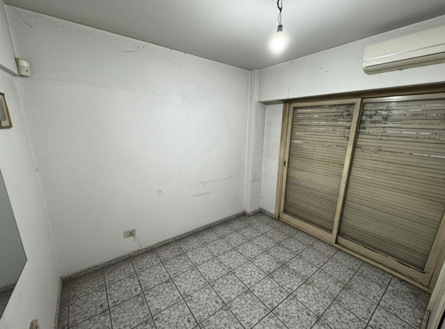 Foto de VENTA DE NUDA PROPIEDAD DPTO 4 AMBIENTES BALVANERA, imagen 4