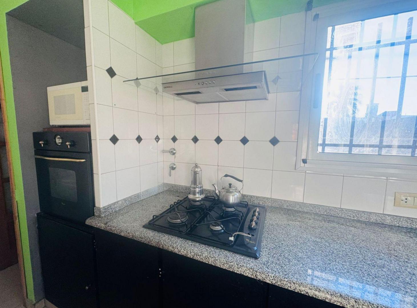 Foto de VENTA CASA 4 AMB LANUS MODERNA JARDIN COCHERA, imagen 5