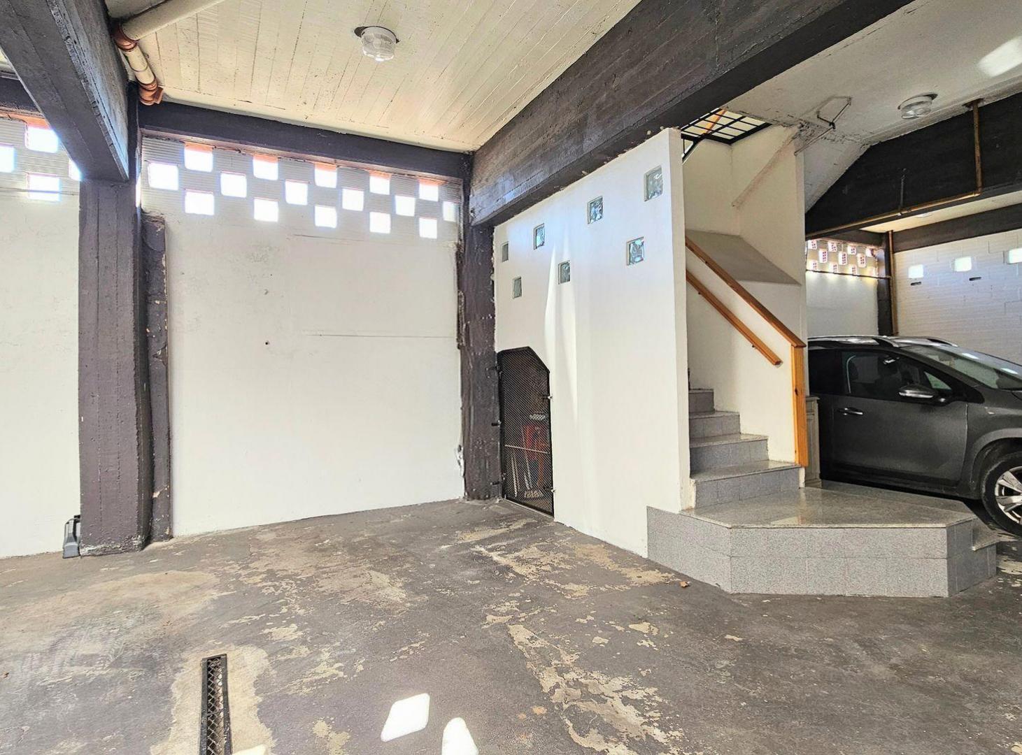 Foto de VENTA PH 4 AMBIENTES RAMOS MEJIA PATIO Y COCHERA, imagen 5