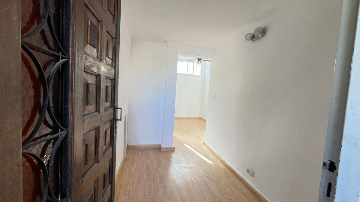 Foto de VENTA PH 2 AMBIENTES RAMOS MEJIA, APTO CREDITO, imagen 1