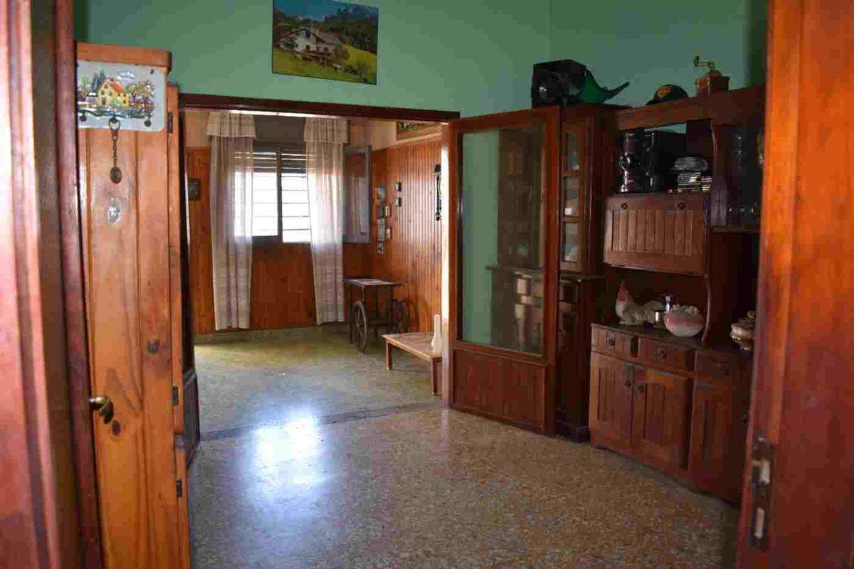 Foto de VENTA CASA 5 AMB EN RAMOS MEJIA APTA CREDITO, imagen 5