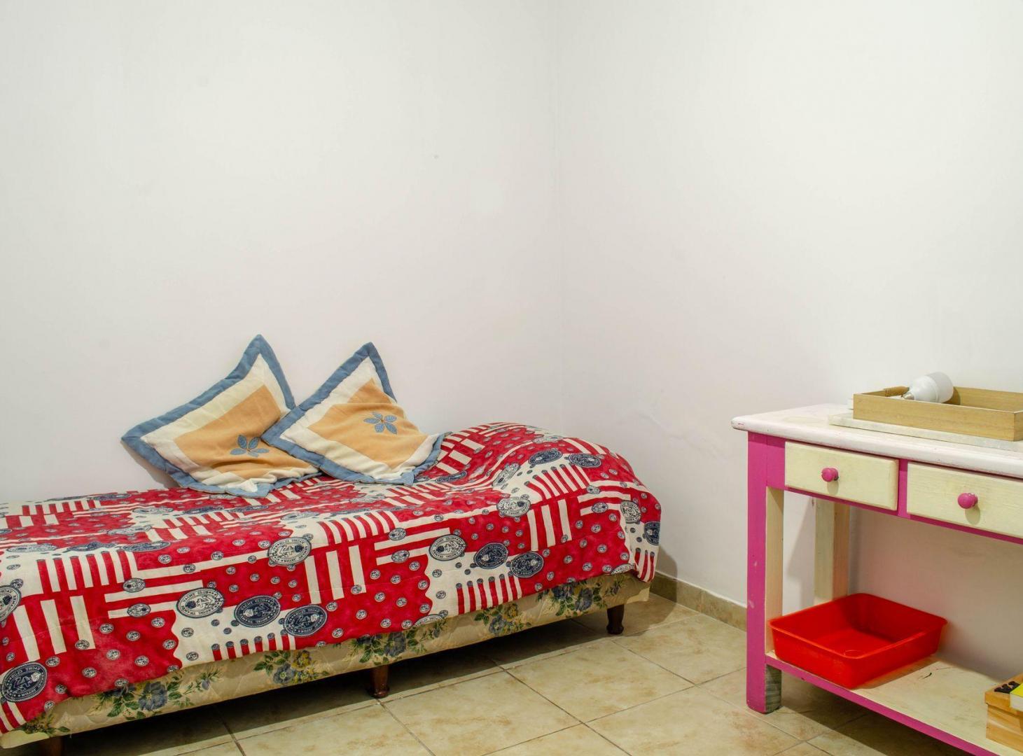 Foto de VENTA CASA 4 AMBIENTES LINIERS PERMUTA, imagen 5