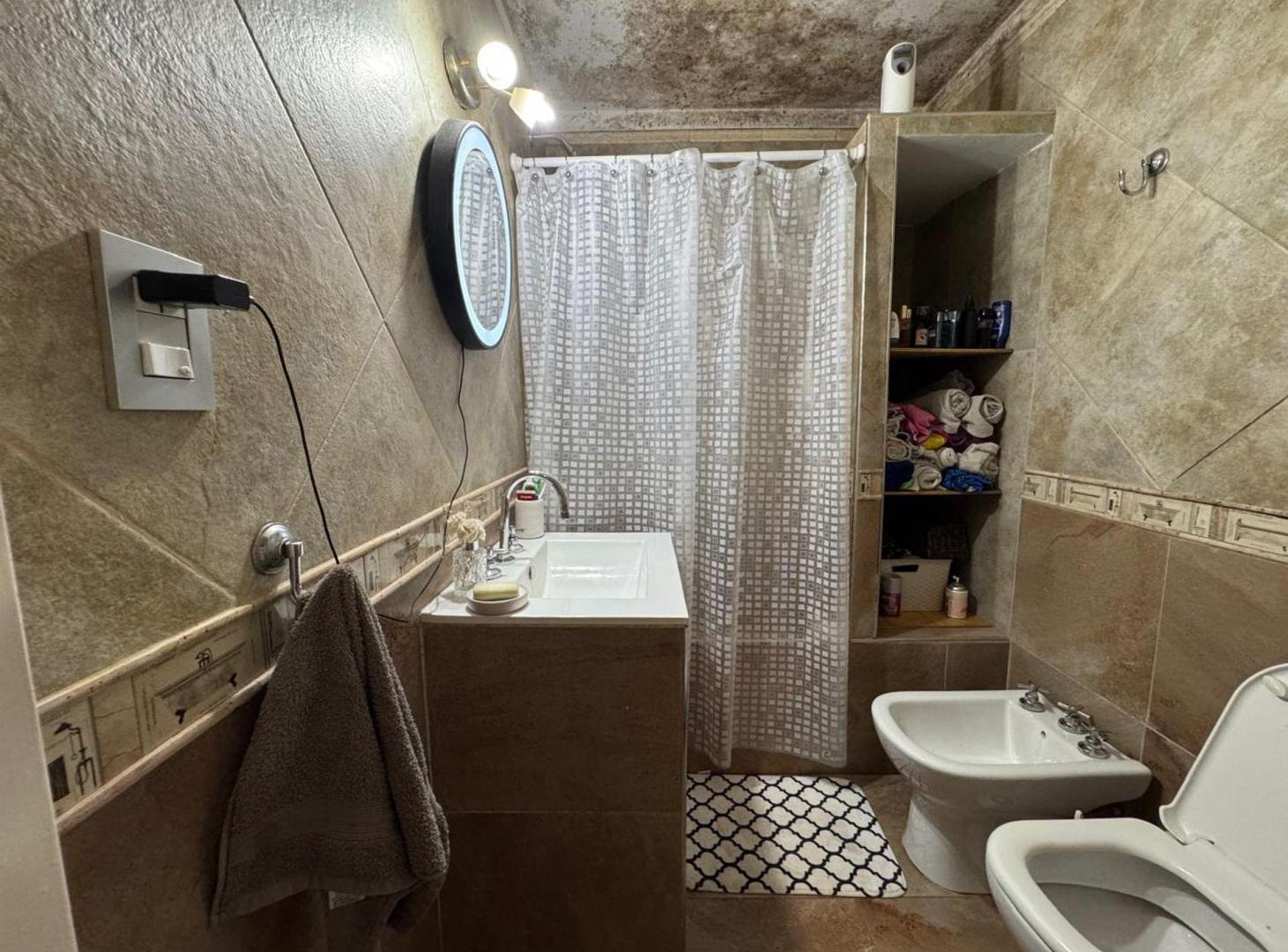Foto de VENTA DEPTO 3 AMBIENTES LOMAS DE ZAMORA FRENTE, imagen 4