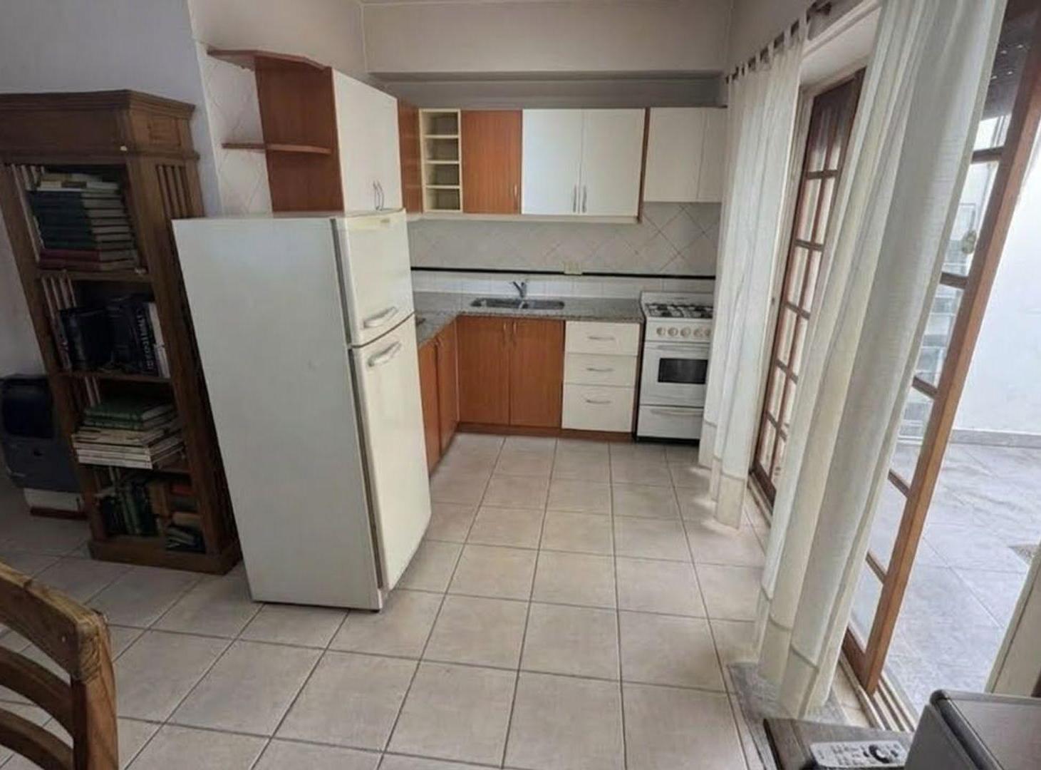 Foto de VENTA PH 3 AMBIENTES LINIERS PATIO APTO CRÉDITO, imagen 4