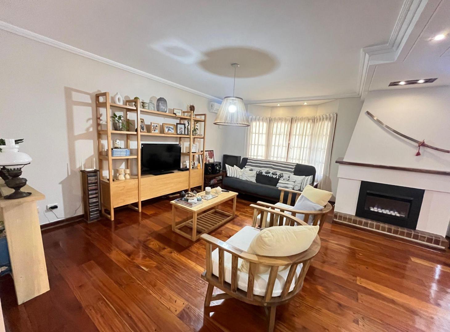 Foto de VENTA CASA 5 AMBIENTES EN VILLA SARMIENTO, imagen 5