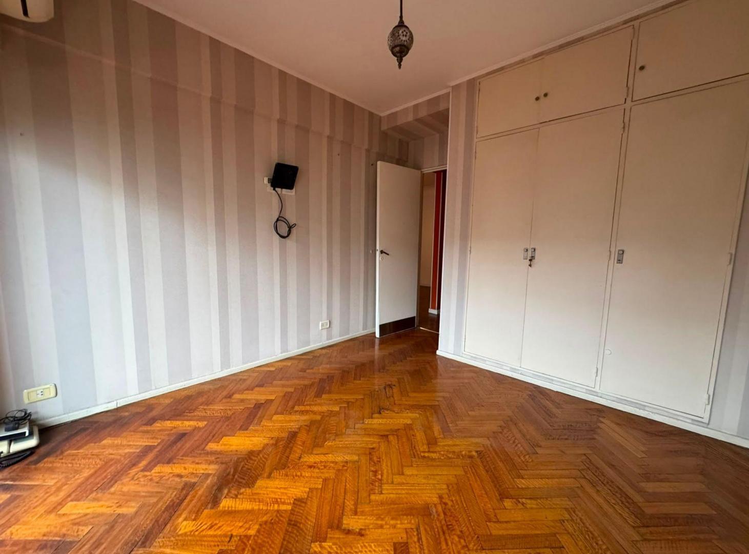 Foto de VENTA DEPTO 3 AMB VILLA DEL PARQUE GUARDACOCHES, imagen 1