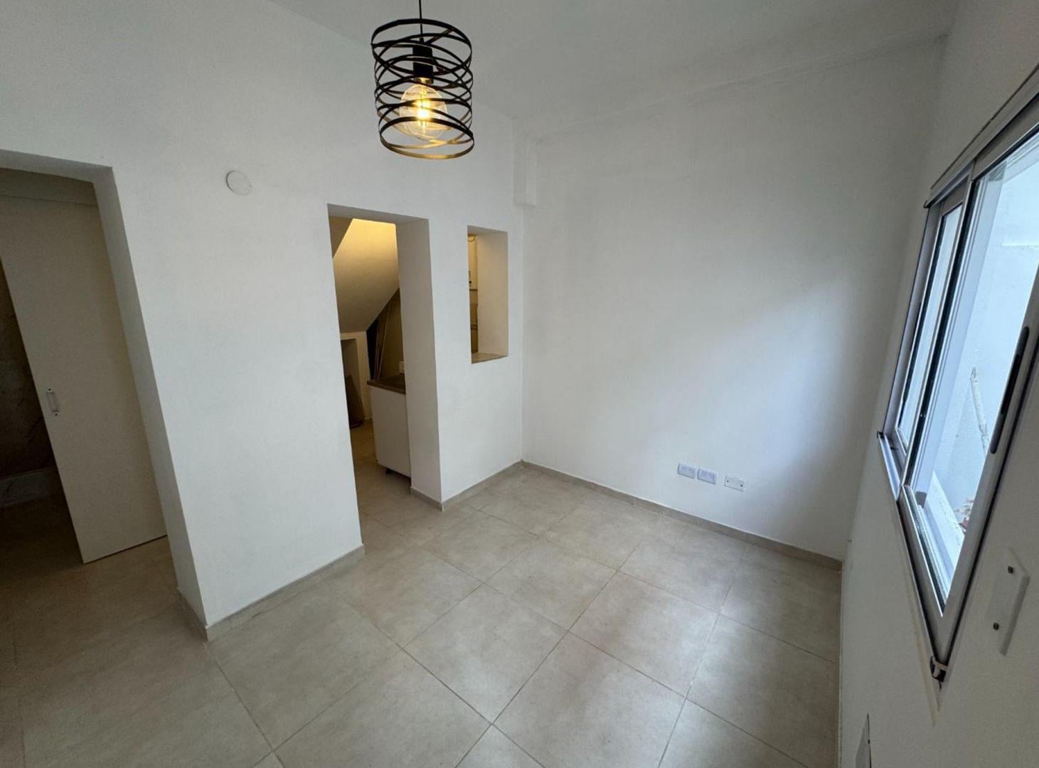 Foto de VENTA PH 2 AMBIENTES LINIERS TERRAZA IMPECABLE, imagen 5