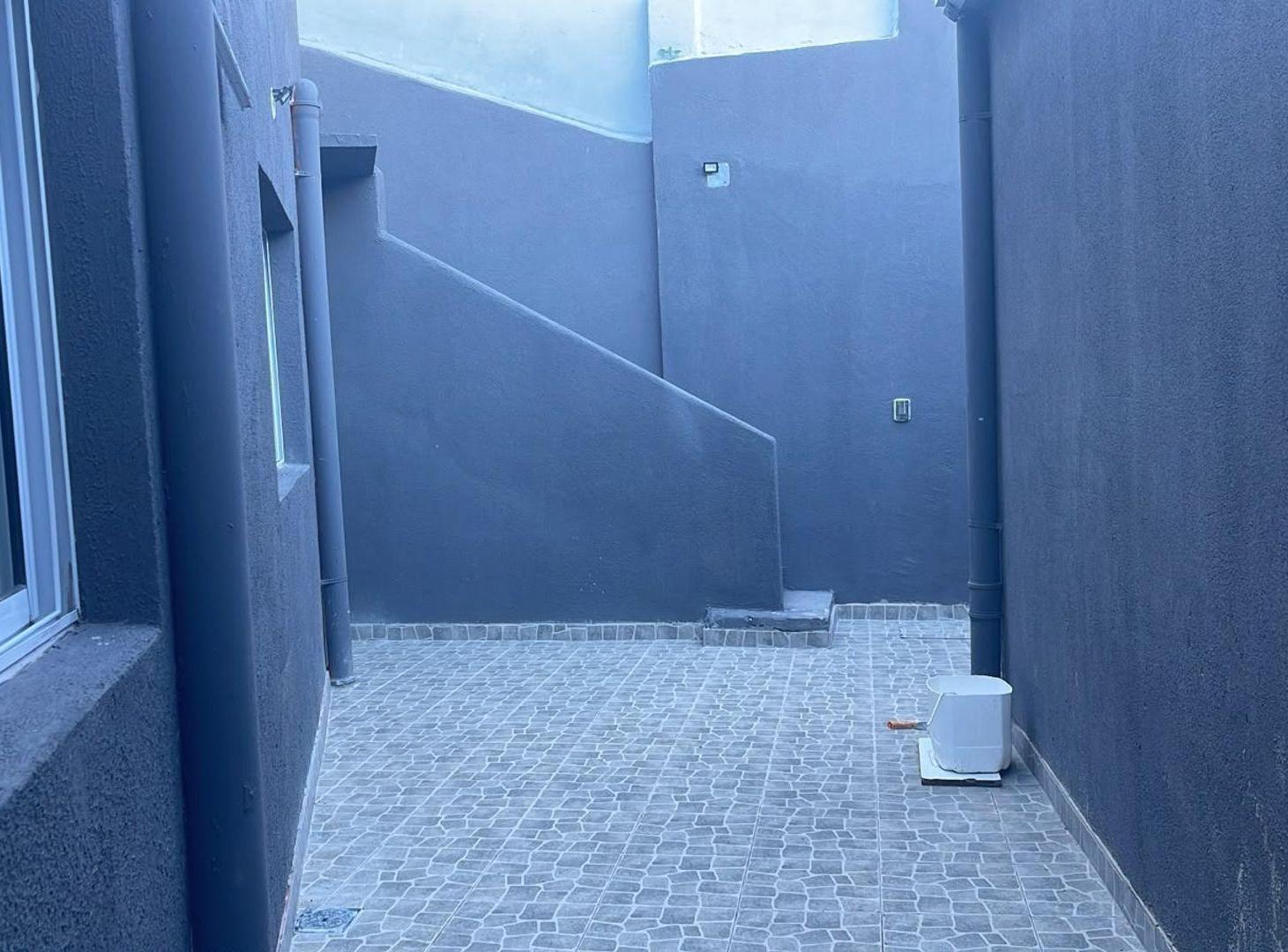 Foto de ALQUILER PH 2 AMBIENTES MATADEROS SIN EXPENSAS PB, imagen 2