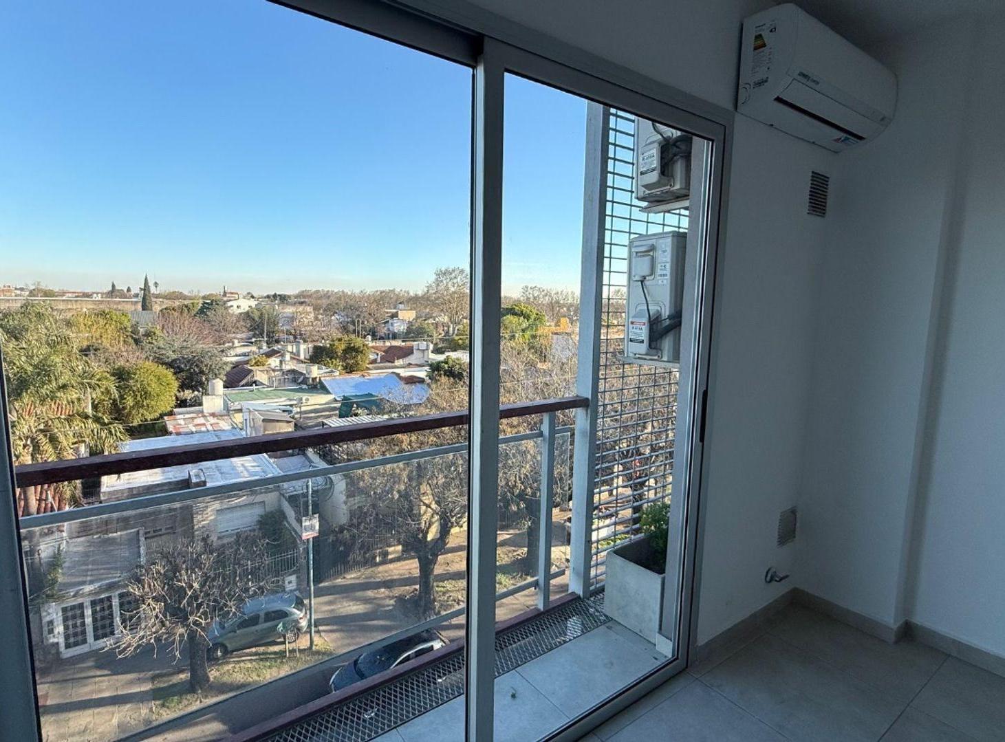 Foto de VENTA DEPTO 2 AMBIENTES MORON C/COCHERA APTO CRED., imagen 4