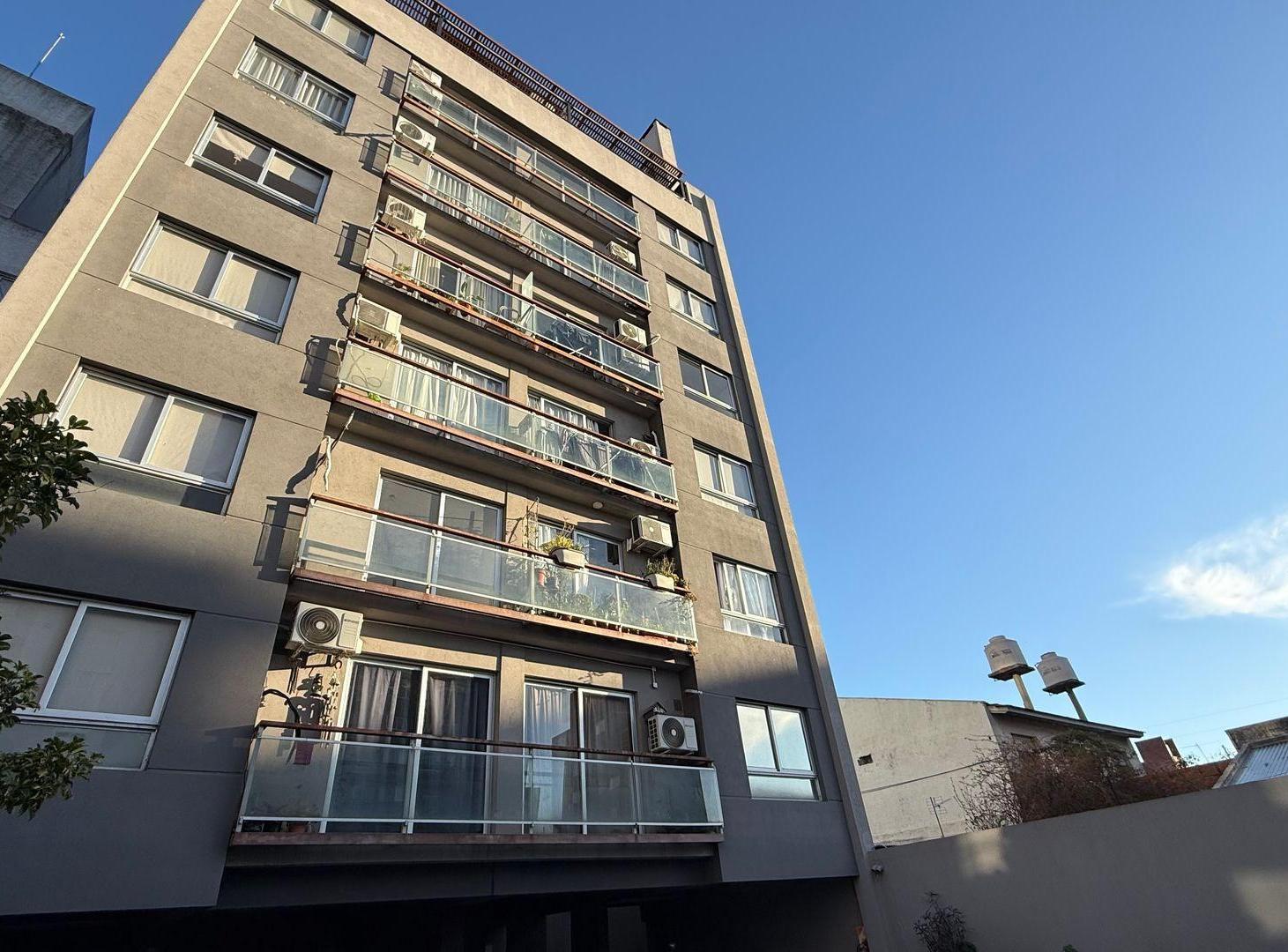 Foto de VENTA DEPTO 2 AMBIENTES MORON C/COCHERA APTO CRED., imagen 3