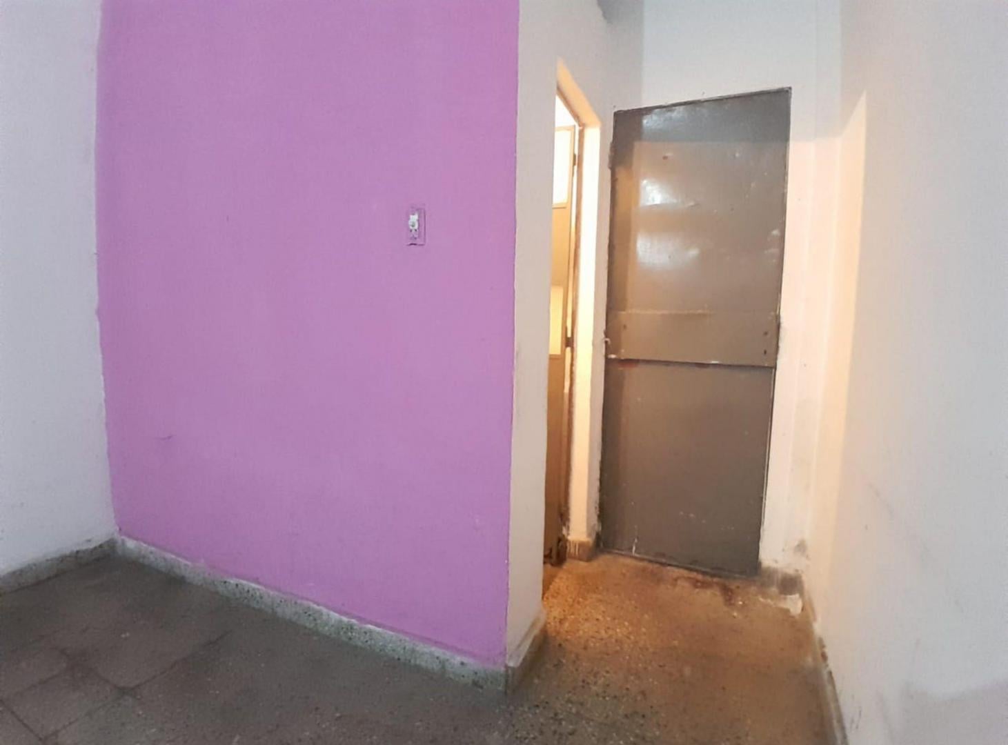 Foto de VENTA LOCAL CIUDADELA, imagen 2