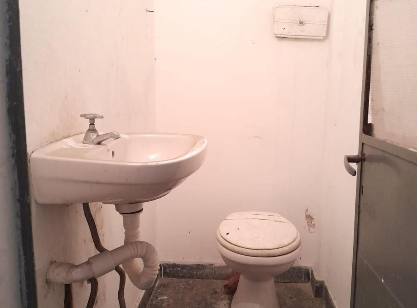 Foto de VENTA LOCAL CIUDADELA, imagen 1