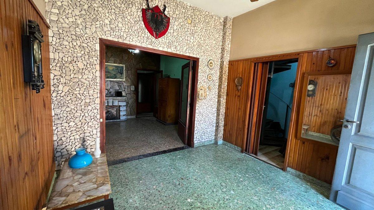 Foto de VENTA CASA 5 AMB EN RAMOS MEJIA APTA CREDITO, imagen 3