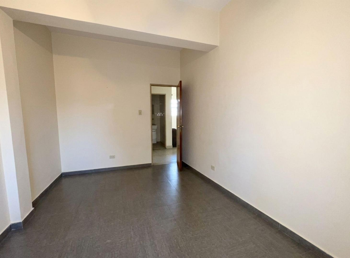 Foto de VENTA OFICINA DEPTO DE 3 AMB CIUDADELA, imagen 4