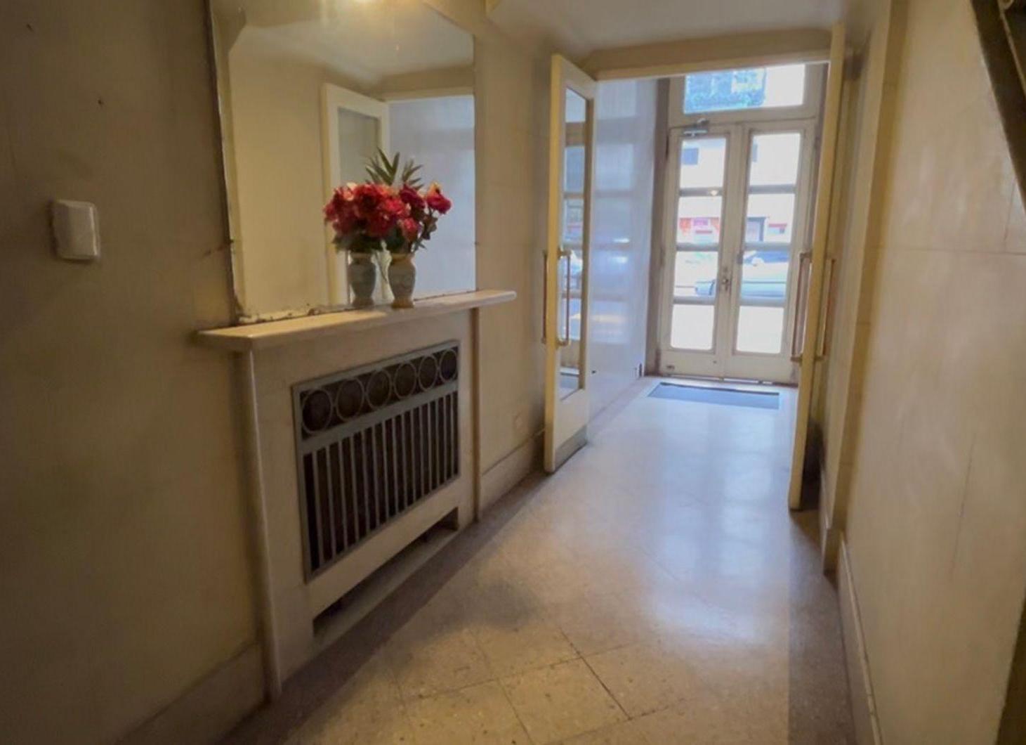 Foto de VENTA LOCAL | APTO PROFESIONAL | IDEAL INVERSIÓN, imagen 4