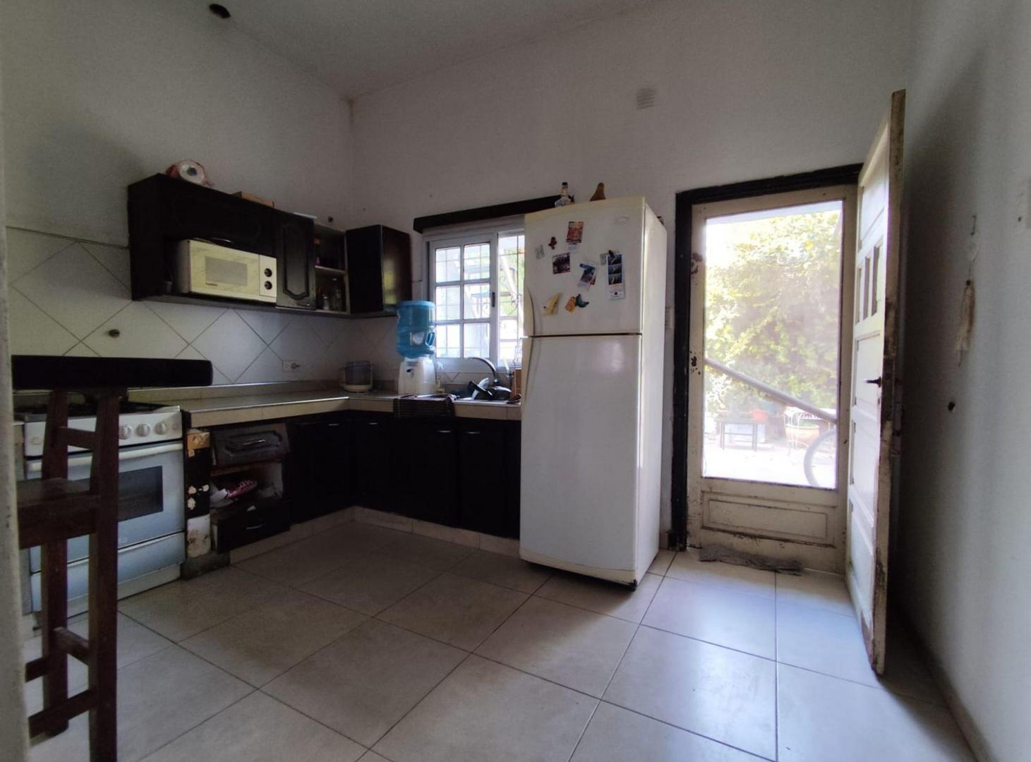 Foto de VENTA DOS PLANTAS PH 4 AMBIENTES MORÓN SUR, imagen 3