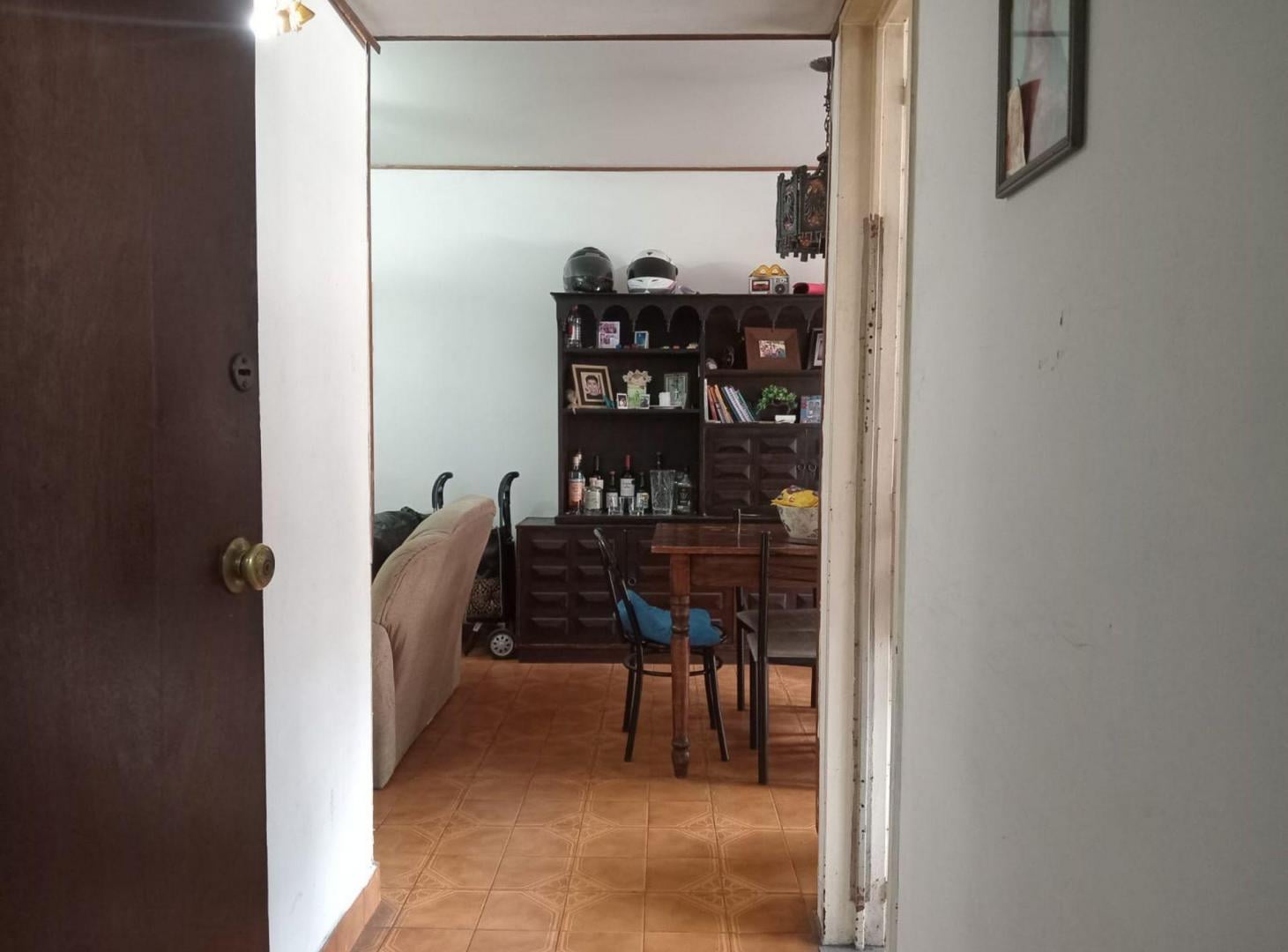 Foto de VENTA DTO 3 AMB AL FRENTE CON BALCON CONSTITUCION, imagen 4