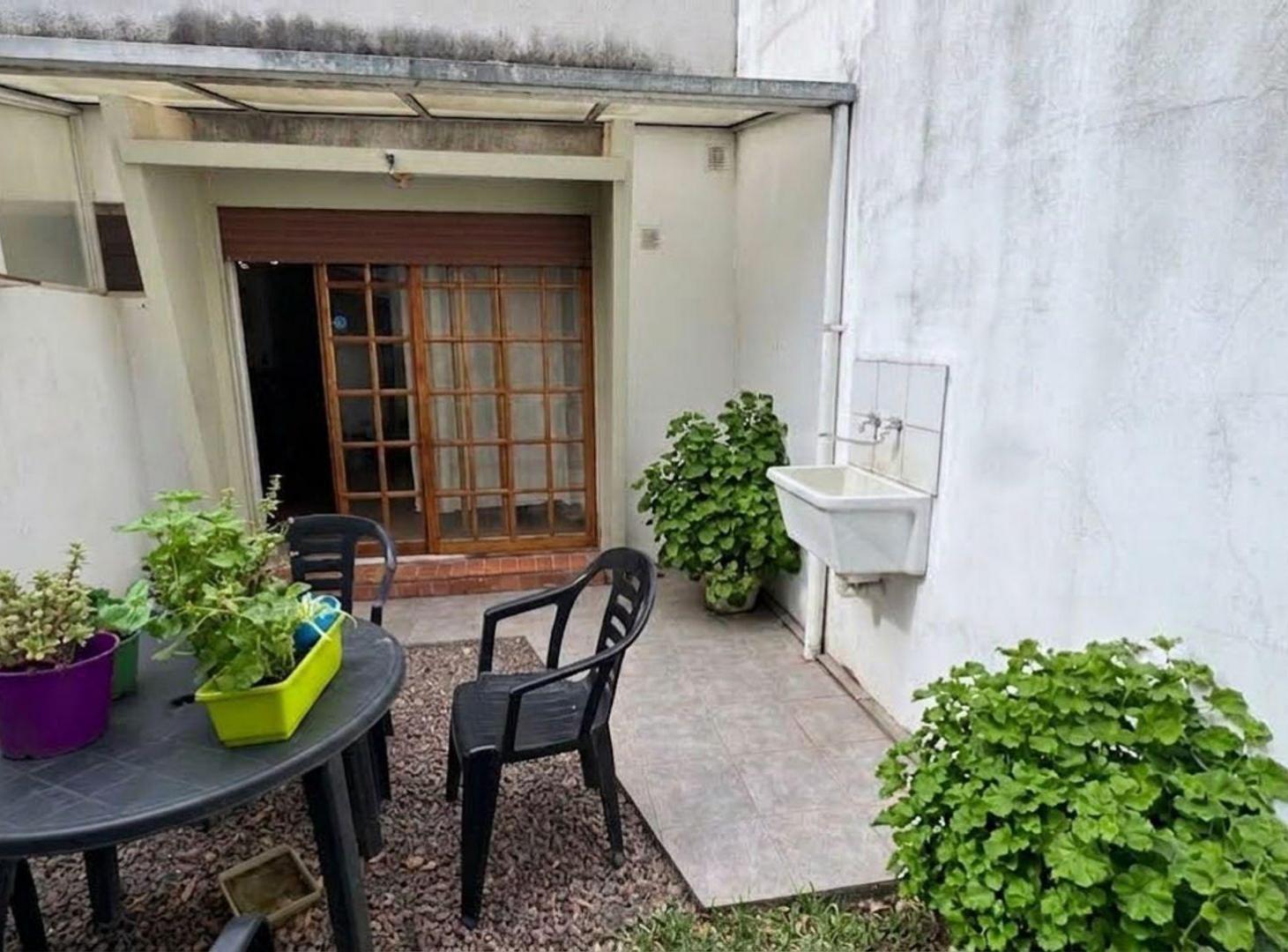 Foto de VENTA PH 3 AMBIENTES LINIERS PATIO APTO CRÉDITO, imagen 3