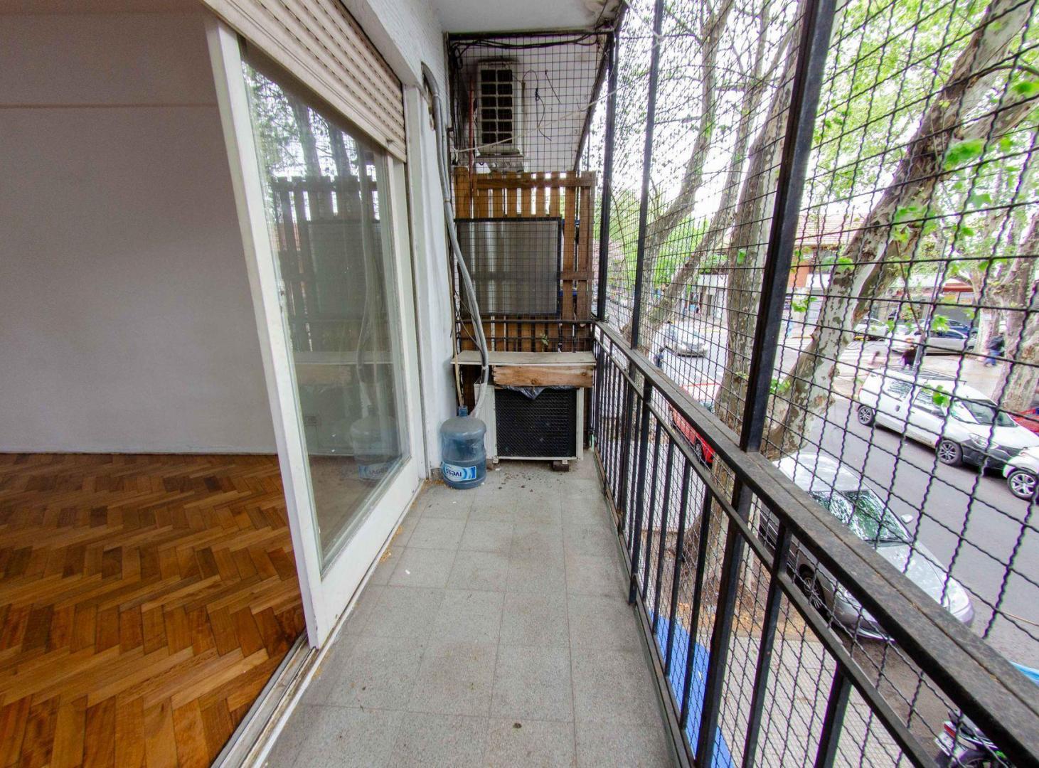 Foto de VENTA DEPTO. 2 AMBIENTES LINIERS BALCÓN Y LAVADERO, imagen 2